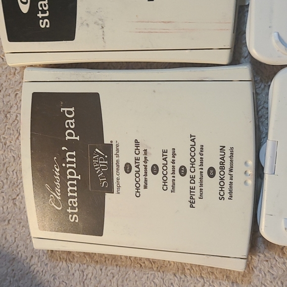 Bundle of 4 stamp pads by classic stampin and exclusive ink used once. - Picture 5 of 5